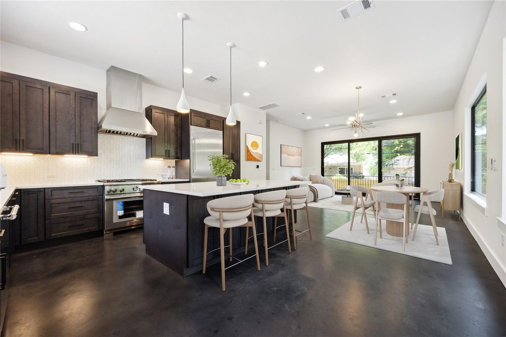 2309 La Casa DR B, Austin, TX 78704