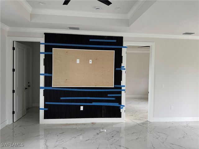 4058 27th AVE NE, Naples, FL 34120