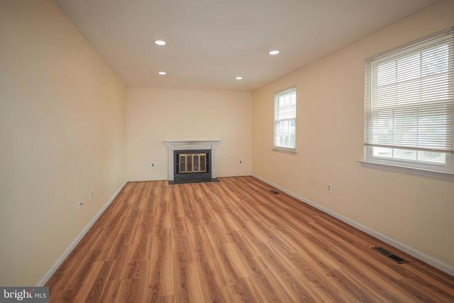 8812 ALLISTON HOLLOW WAY, Gaithersburg, MD 20879