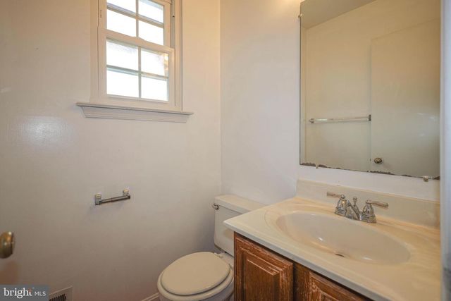 8812 ALLISTON HOLLOW WAY, Gaithersburg, MD 20879