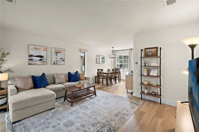 67 Abbeywood, Aliso Viejo, CA 92656