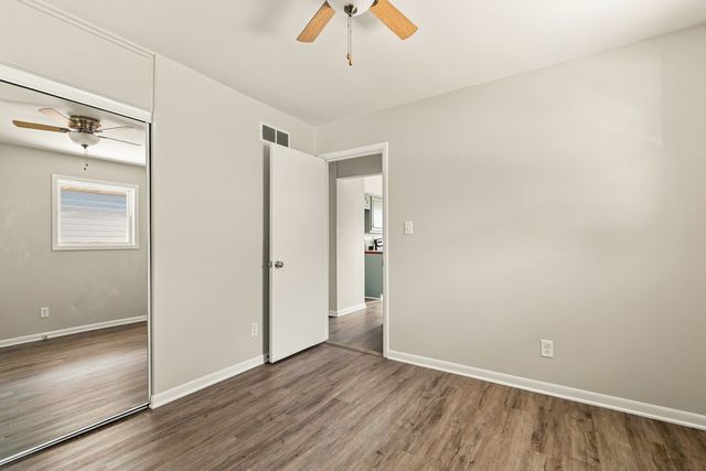 391 33rd Avenue Court, East Moline, IL 61244