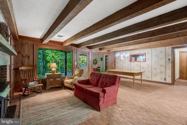 7430 CLIFTON RD, Clifton, VA 20124