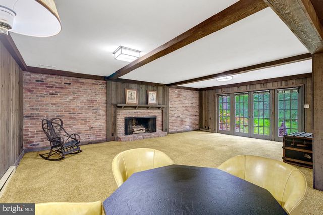 7430 CLIFTON RD, Clifton, VA 20124