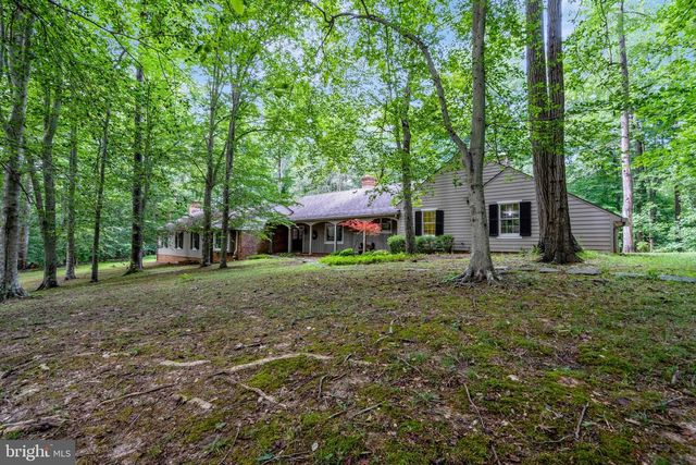 7430 CLIFTON RD, Clifton, VA 20124