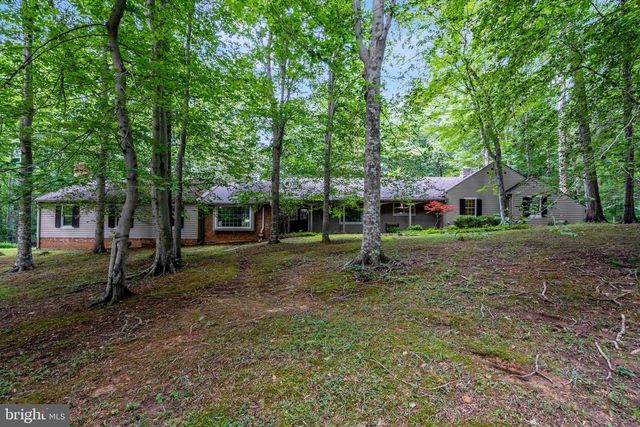 7430 CLIFTON RD, Clifton, VA 20124