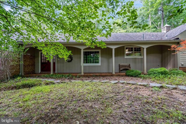 7430 CLIFTON RD, Clifton, VA 20124