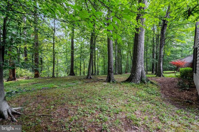 7430 CLIFTON RD, Clifton, VA 20124