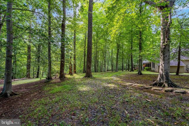 7430 CLIFTON RD, Clifton, VA 20124