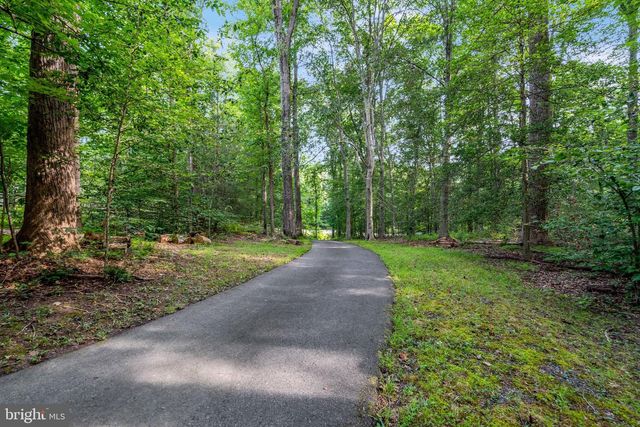 7430 CLIFTON RD, Clifton, VA 20124