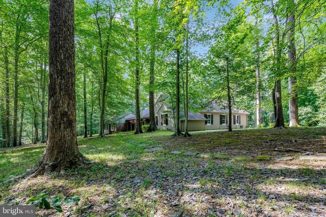 7430 CLIFTON RD, Clifton, VA 20124