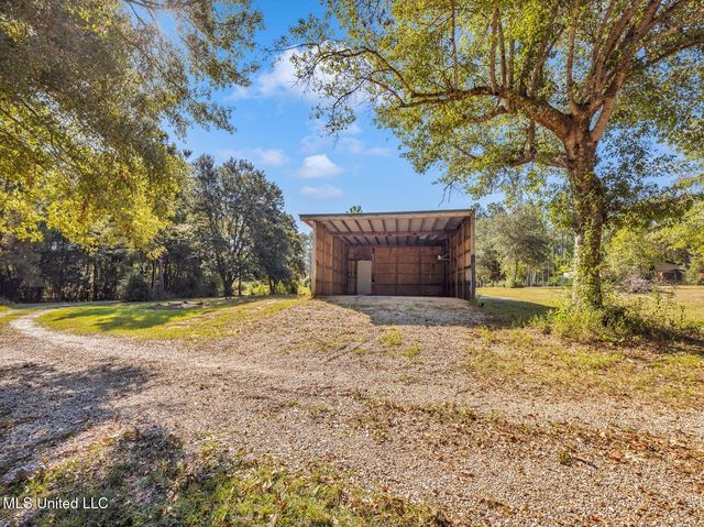25002 Road 357, Kiln, MS 39556