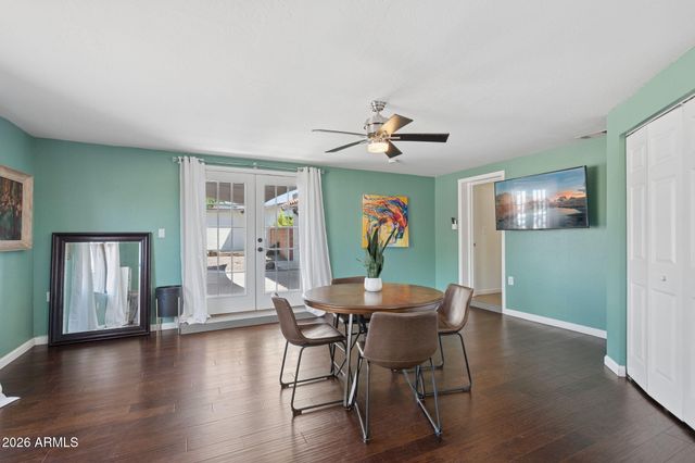 8319 E Bonnie Rose Avenue, Scottsdale, AZ 85250