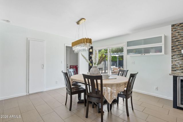 8319 E Bonnie Rose Avenue, Scottsdale, AZ 85250