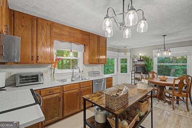 4802 Thornwood Drive, Acworth, GA 30102