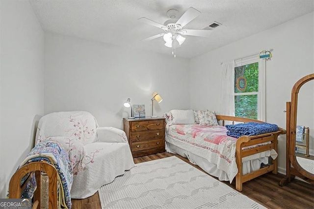 4802 Thornwood Drive, Acworth, GA 30102