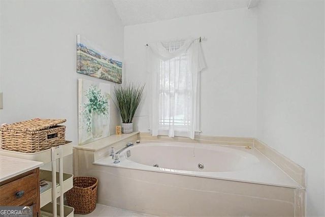 4802 Thornwood Drive, Acworth, GA 30102