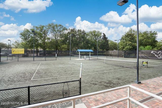 1103 SOUTHERN HILLS Drive, Orange Park, FL 32065