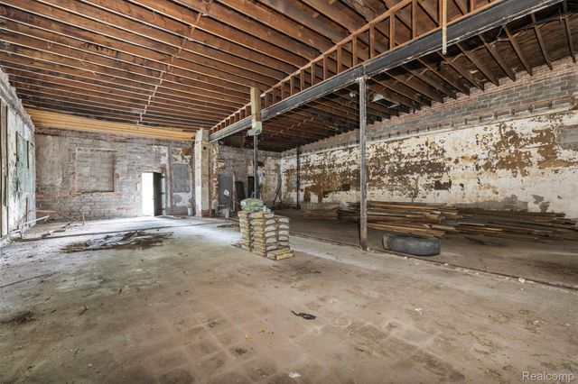 12735 W Chicago Street, Detroit, MI 48228