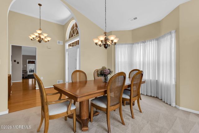 5 Bellagio Road, Manchester, NJ 08759