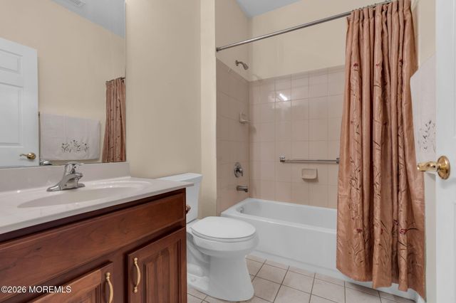 5 Bellagio Road, Manchester, NJ 08759