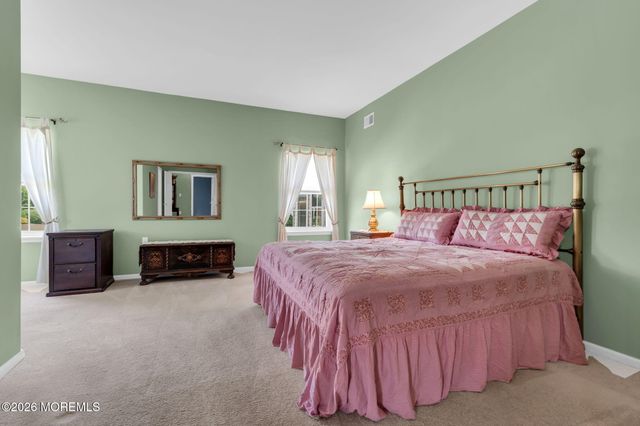 5 Bellagio Road, Manchester, NJ 08759