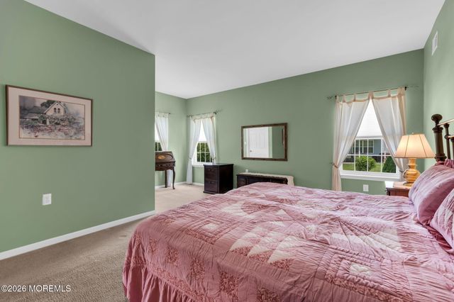 5 Bellagio Road, Manchester, NJ 08759