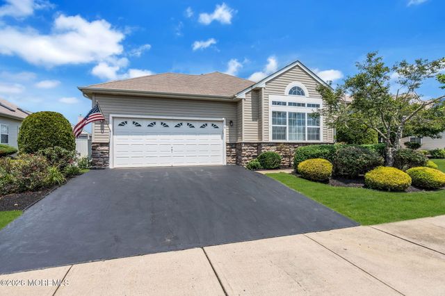 5 Bellagio Road, Manchester, NJ 08759