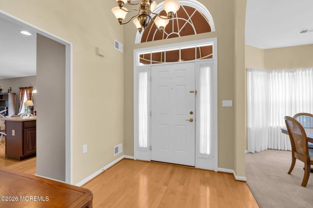 5 Bellagio Road, Manchester, NJ 08759