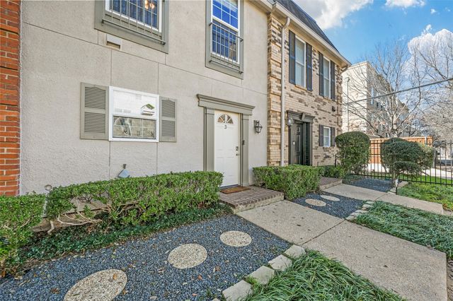 2727 Shelby Avenue D, Dallas, TX 75219