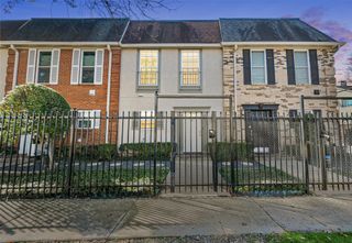 2727 Shelby Avenue D, Dallas, TX 75219