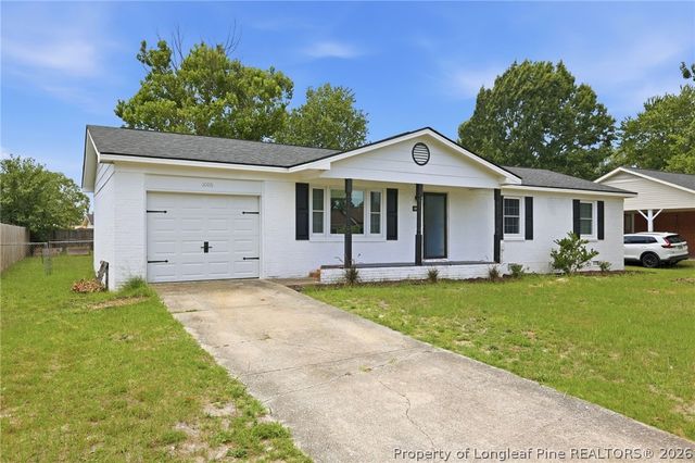 1006 XAVIER Drive, Fayetteville, NC 28311