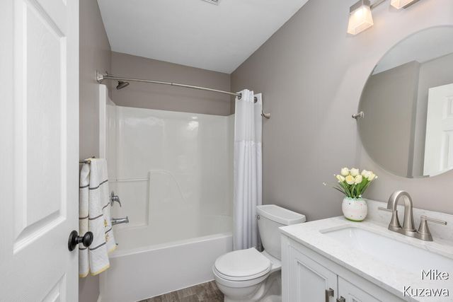 12162 56th Avenue, Allendale, MI 49401