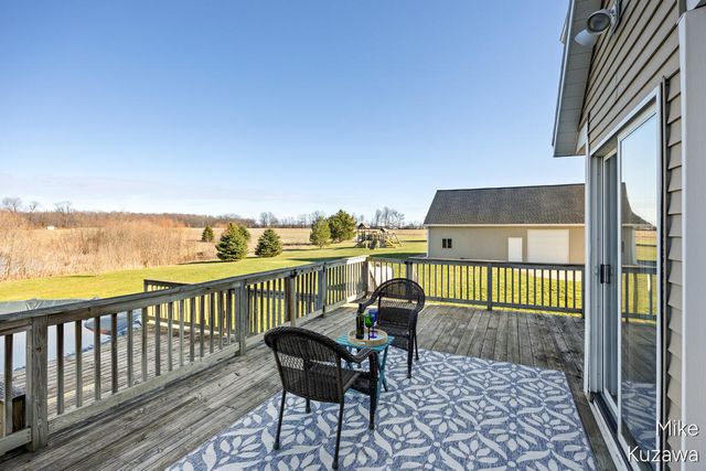 12162 56th Avenue, Allendale, MI 49401