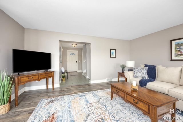 12162 56th Avenue, Allendale, MI 49401