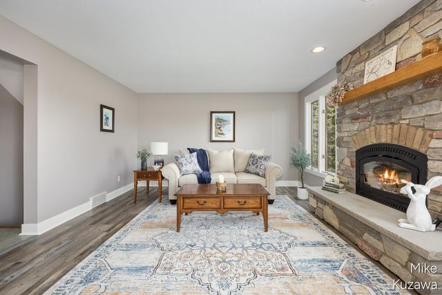 12162 56th Avenue, Allendale, MI 49401