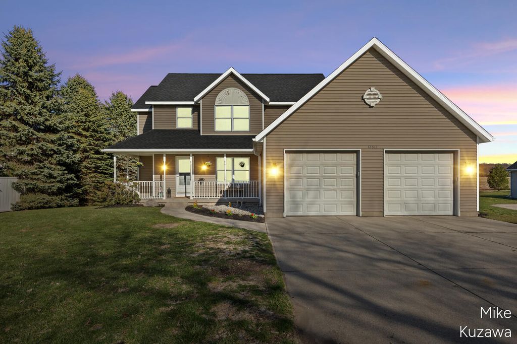 12162 56th Avenue, Allendale, MI 49401