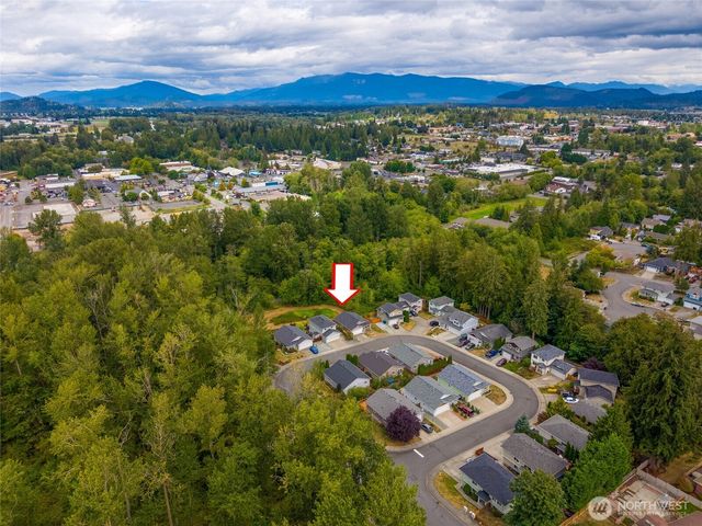 1220 N 12th Road, Mount Vernon, WA 98273