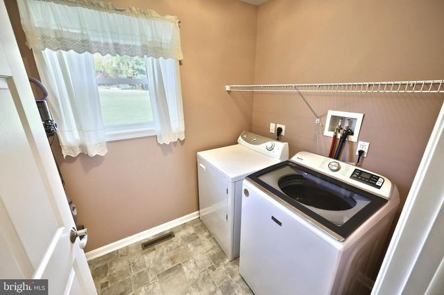 16434 CROSS ROADS AVE, Stewartstown, PA 17363