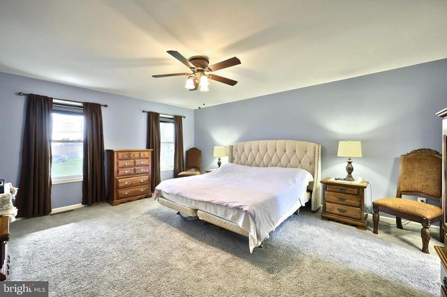 16434 CROSS ROADS AVE, Stewartstown, PA 17363