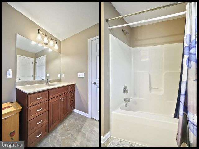 16434 CROSS ROADS AVE, Stewartstown, PA 17363