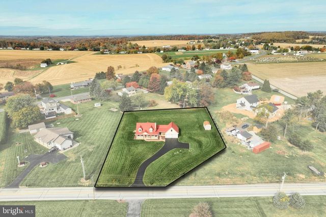 16434 CROSS ROADS AVE, Stewartstown, PA 17363