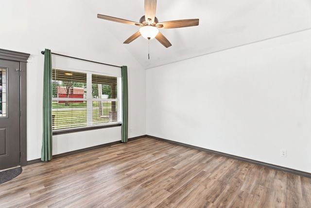 2926 Paluxy Trail, Granbury, TX 76048