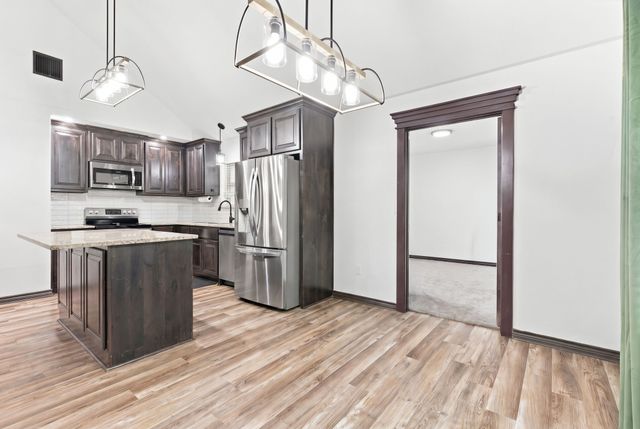 2926 Paluxy Trail, Granbury, TX 76048