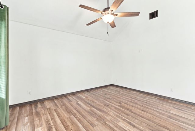 2926 Paluxy Trail, Granbury, TX 76048
