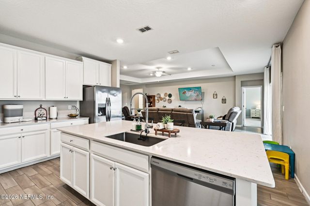 7225 CALAMINT Avenue, Jacksonville, FL 32219