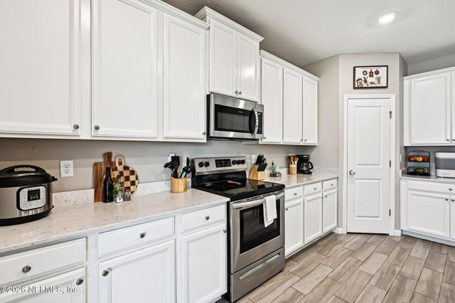 7225 CALAMINT Avenue, Jacksonville, FL 32219