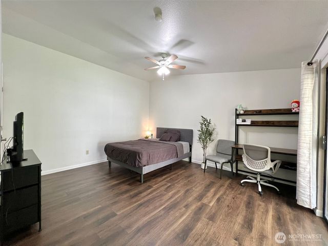 11524 SE 322nd Place, Auburn, WA 98092