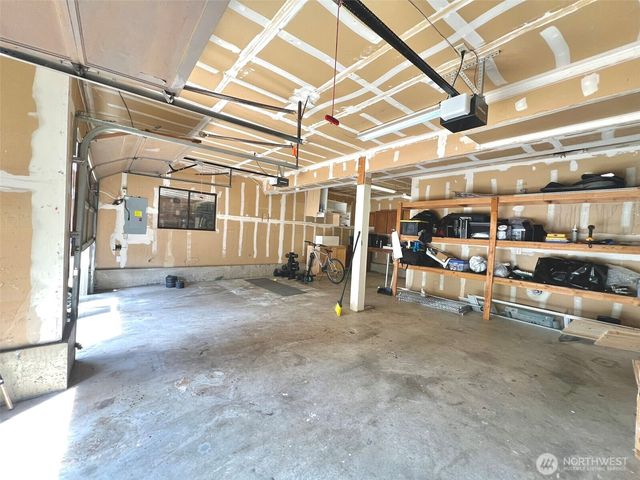 11524 SE 322nd Place, Auburn, WA 98092