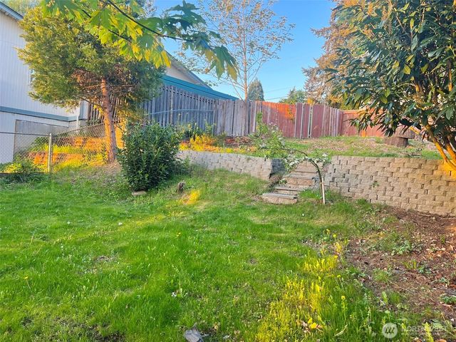11524 SE 322nd Place, Auburn, WA 98092